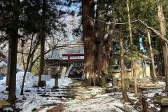 磐椅神社　社殿