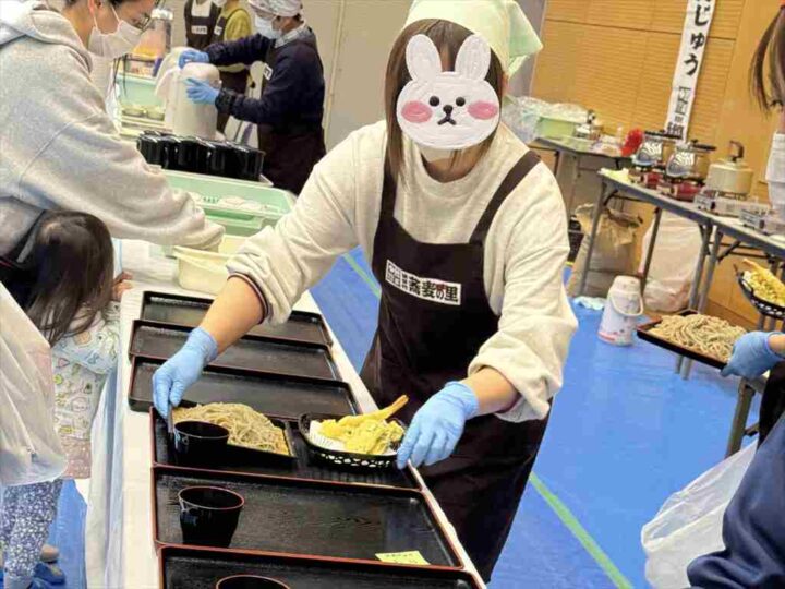 そば祭りスタッフ