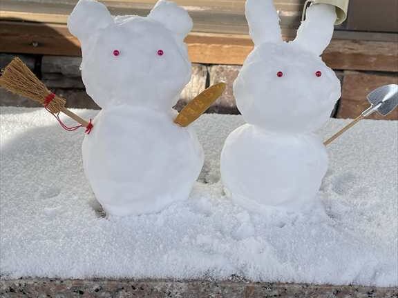 クマとウサギの雪だるま クマとウサギの雪だるま