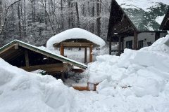 2025しゃくなげ13号館BBQ小屋