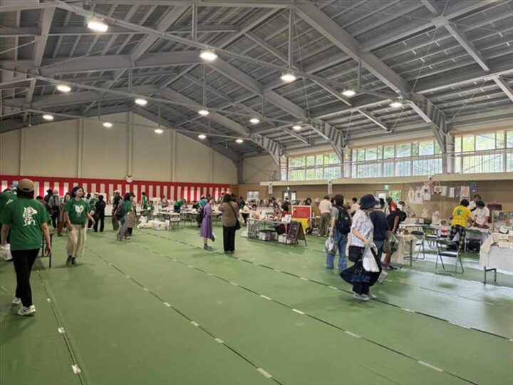 体育館内の様子