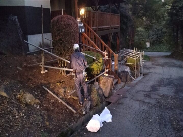 単管パイプ雪囲い