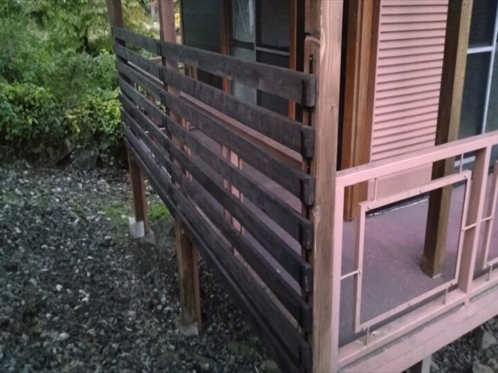 十手金具雪囲い