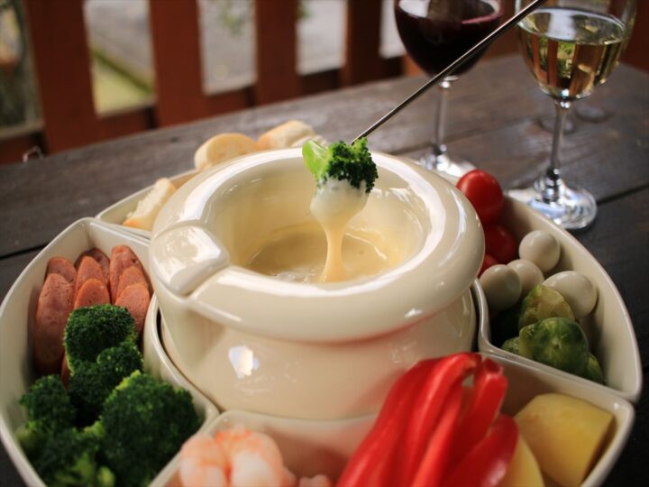 【数量限定】チーズフォンデュ〈3～4人前／3,850円〉