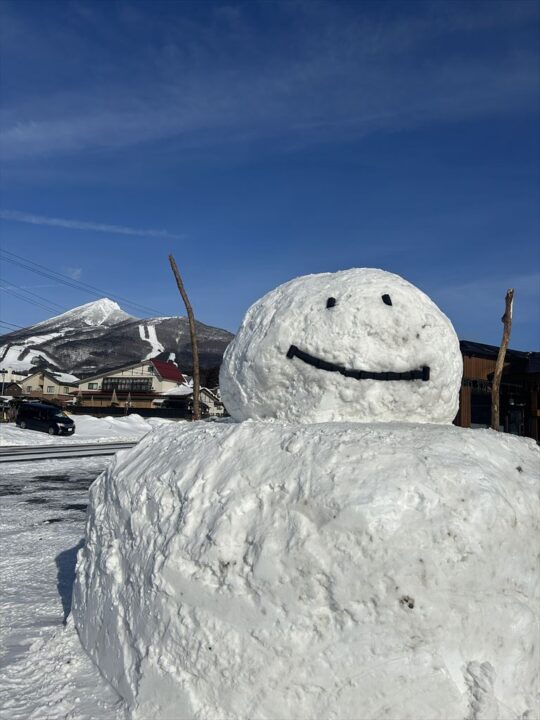 巨大雪だるま